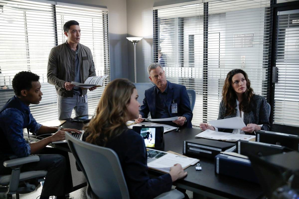 Esprits Criminels unité sans frontières Photo Alana De La Garza, Daniel Henney, Gary Sinise