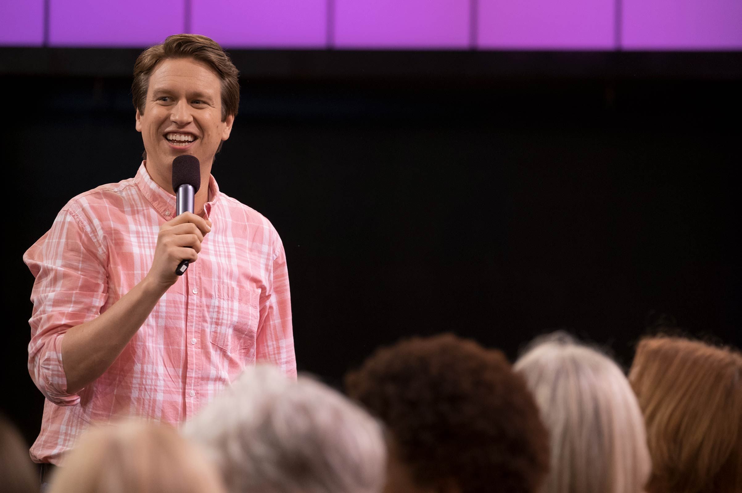 Crashing Crashing Photo Pete Holmes 31 sur 53 AlloCiné