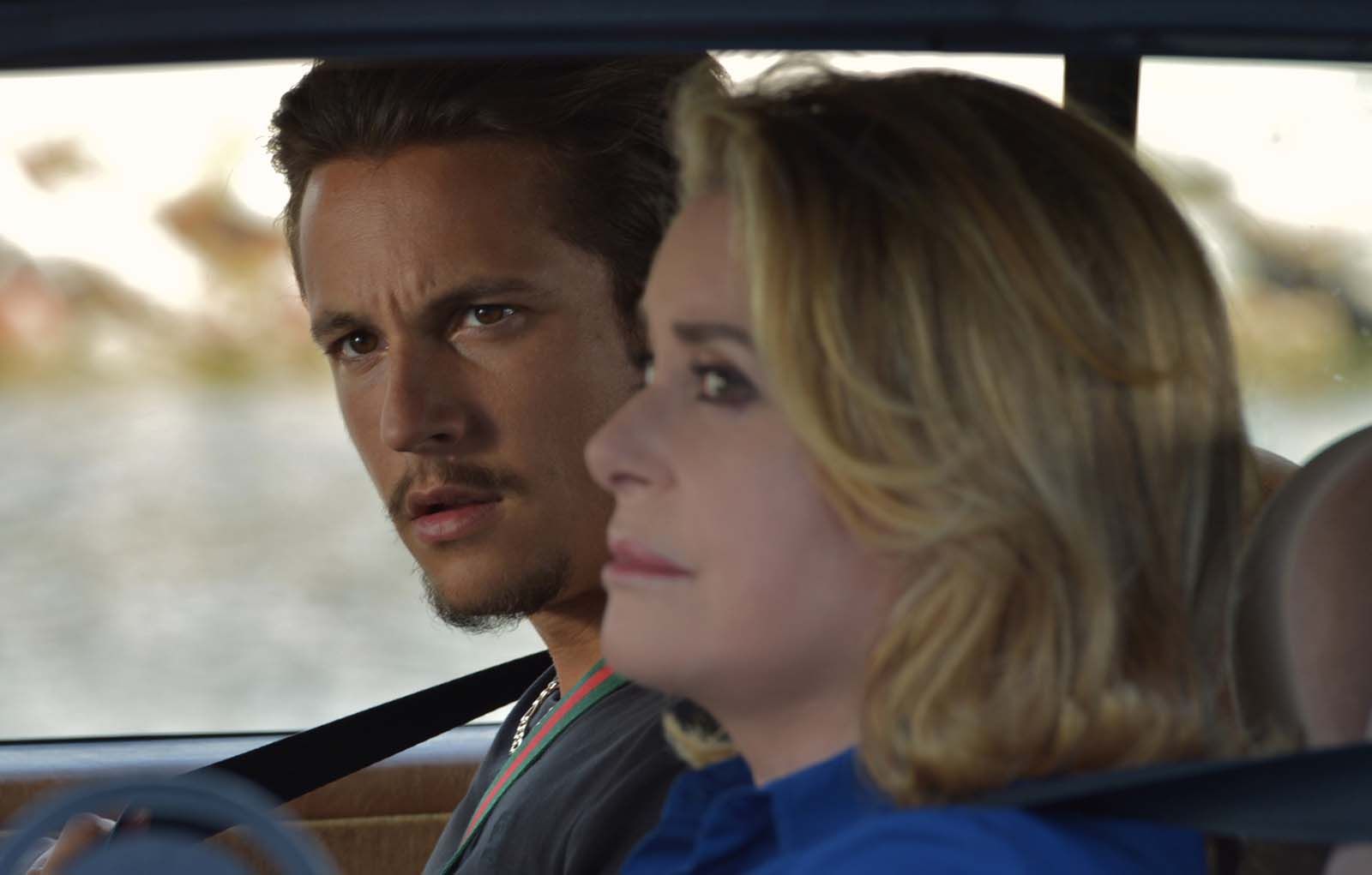 Tout Nous Sépare Streaming Photo du film Tout nous sépare - Photo 17 sur 25 - AlloCiné