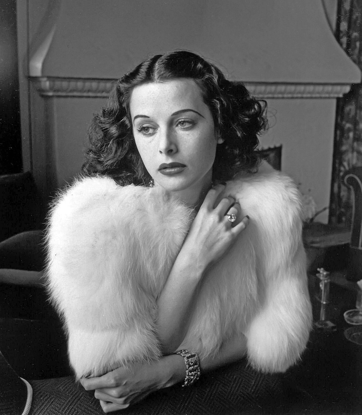 Hedy Lamarr From Extase To Wifi Streaming Vf Photo du film Hedy Lamarr: from extase to wifi - Photo 8 sur 10 - AlloCiné