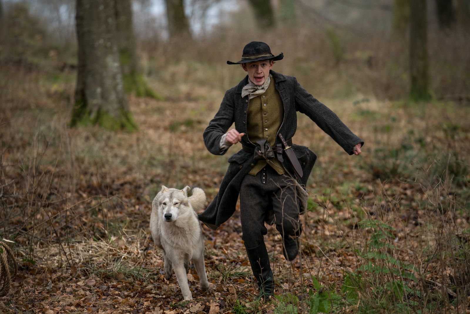 Outlander Saison 6 Episode 4 Resume Outlander : Photo John Bell (II) - 81 sur 371 - AlloCiné