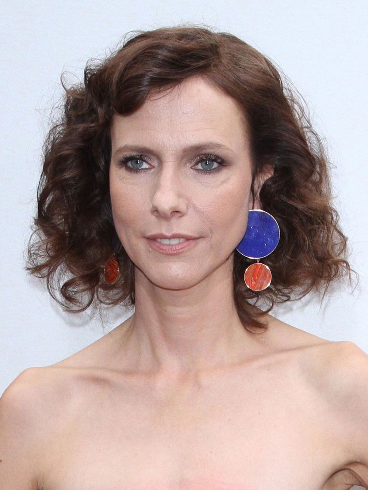 Dolly Wells AlloCiné