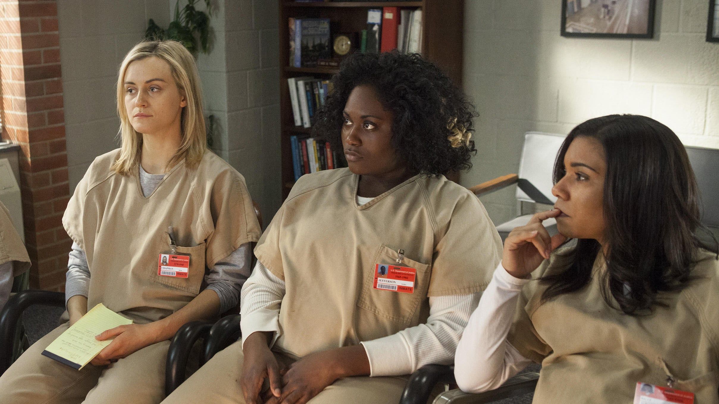 Distribution De Orange Is The New Black Saison 1 Poster Orange Is the New Black - Saison 1 - Affiche 45 sur 121 - AlloCiné