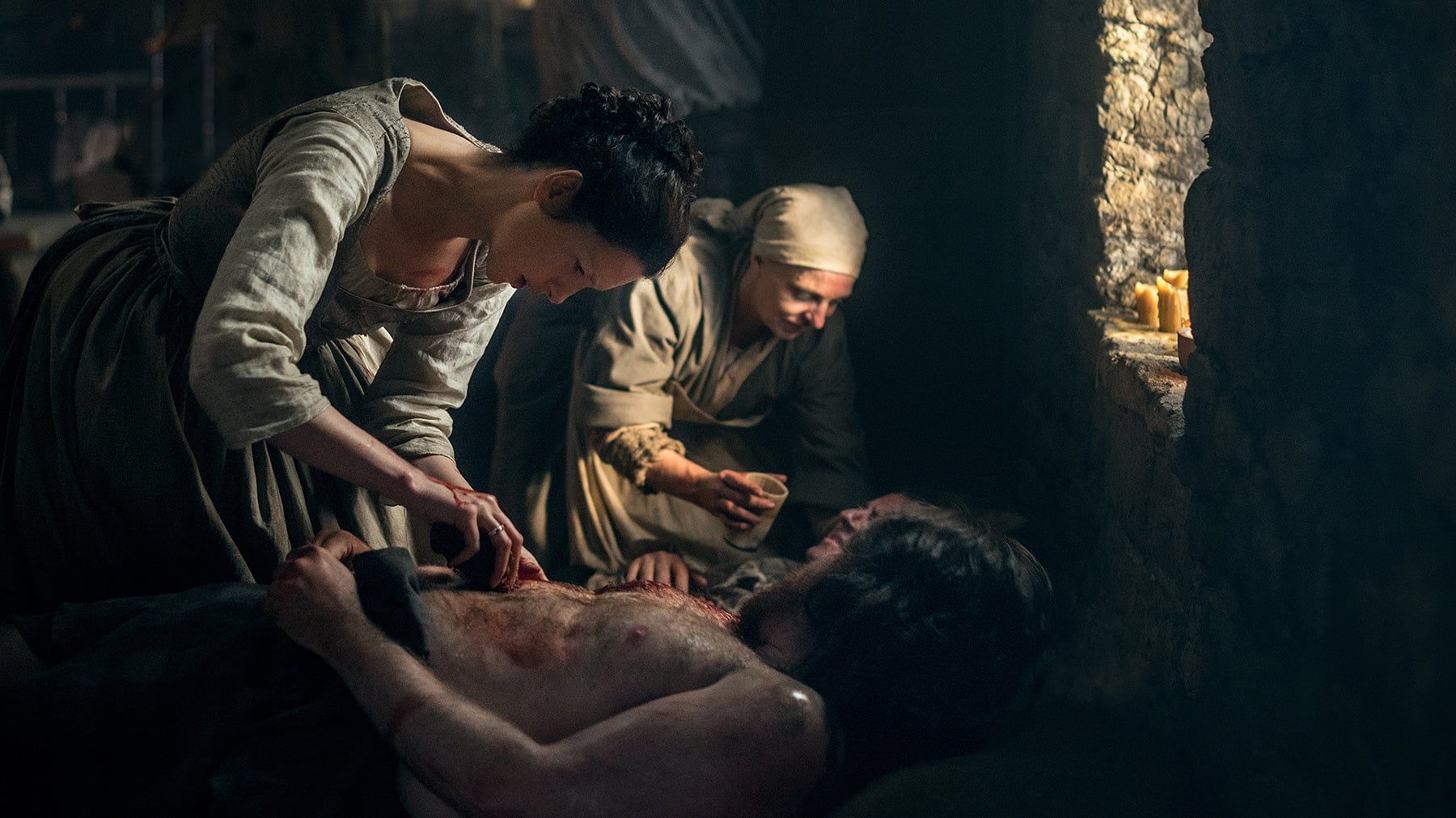 Outlander Résumé Saison 2 Poster Outlander - Saison 2 - Affiche 19 sur 35 - AlloCiné