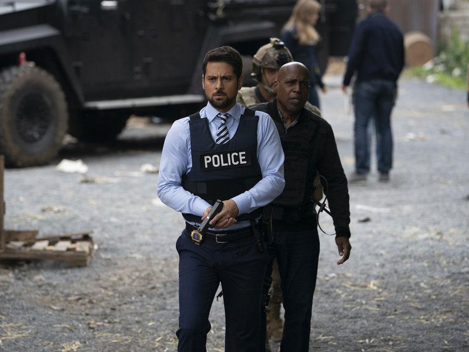 Films Et Séries Tv Avec Daryl Edwards Manifest : Photo Daryl Edwards, J.R. Ramirez - 113 sur 161 - AlloCiné