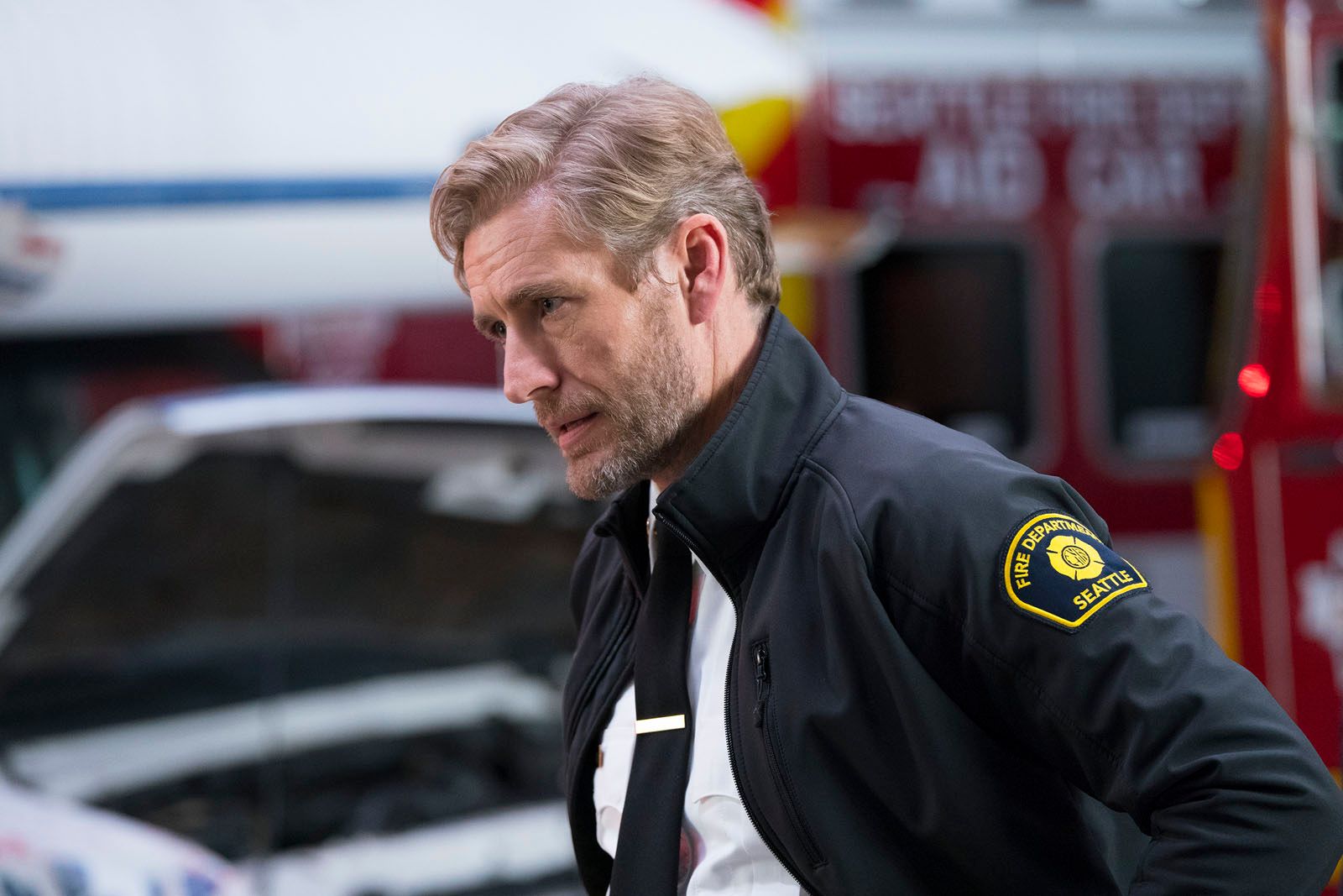 Grey's Anatomy : Station 19 : Photo Brett Tucker - 121 sur 199 - AlloCiné