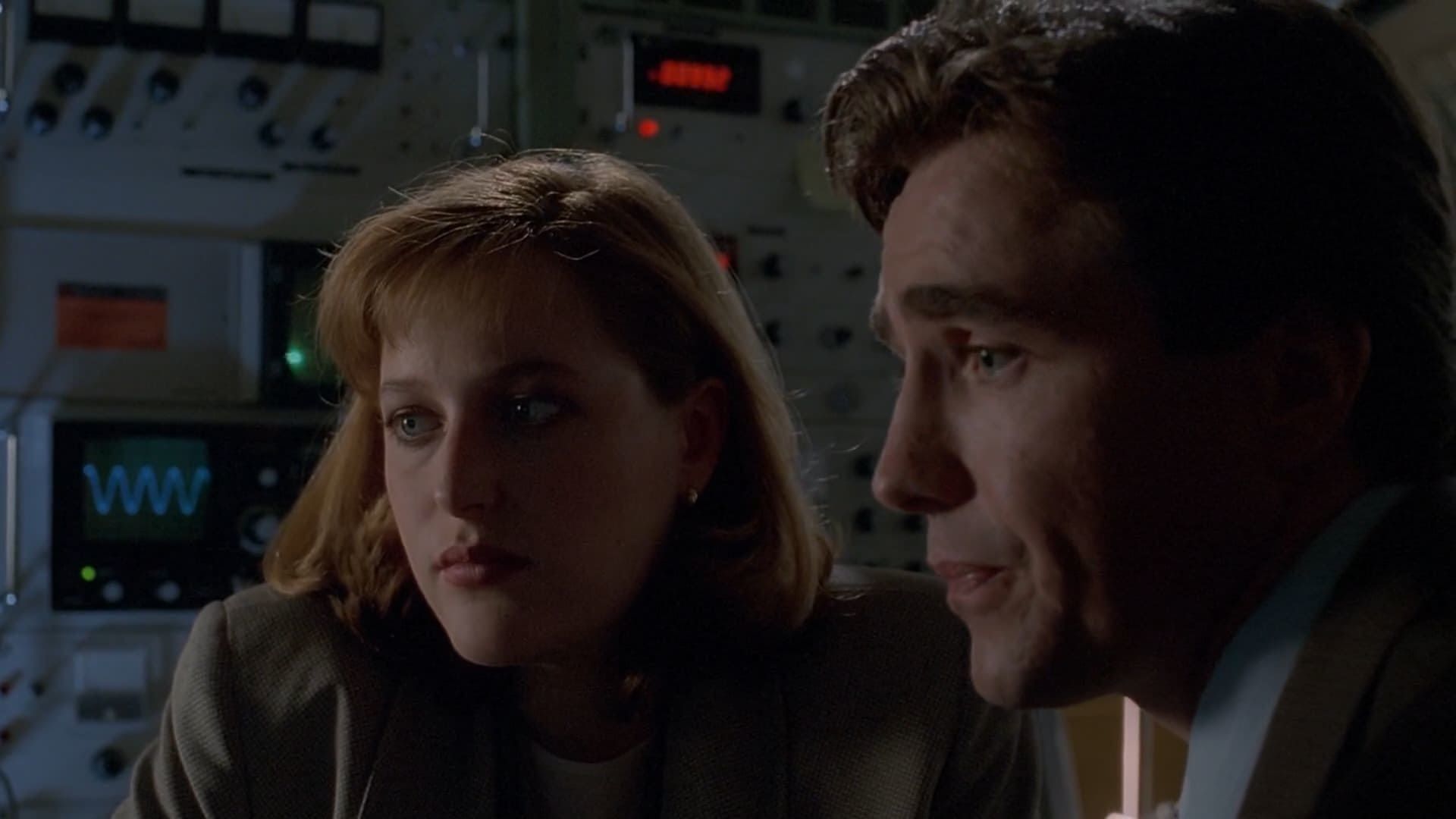 Poster XFiles saison 2 Affiche 181 sur 320 AlloCiné