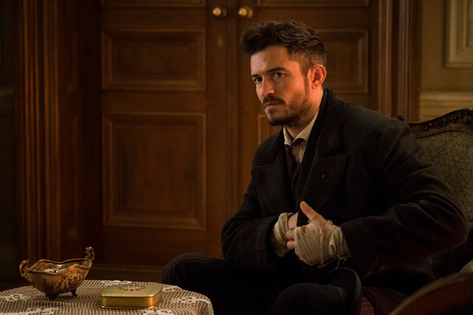 Films Et Séries Tv Avec Orlando Bloom Carnival Row : Photo Orlando Bloom - 44 sur 45 - AlloCiné