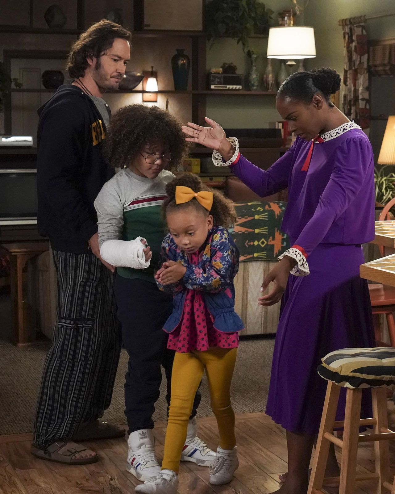 Mixedish Mixedish Photo Tika Sumpter, MykalMichelle Harris, Ethan William Childress, Mark