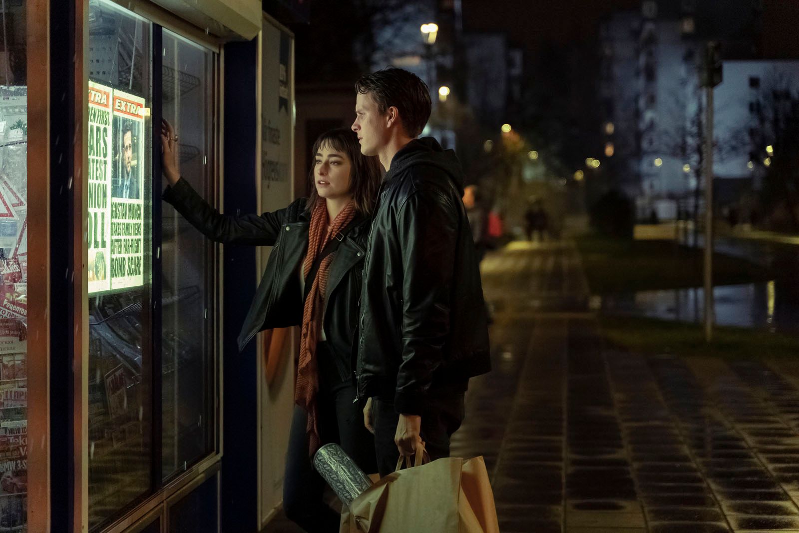 Le Jeune Wallander Photo Adam Pålsson, Ellise Chappell 25 sur 29