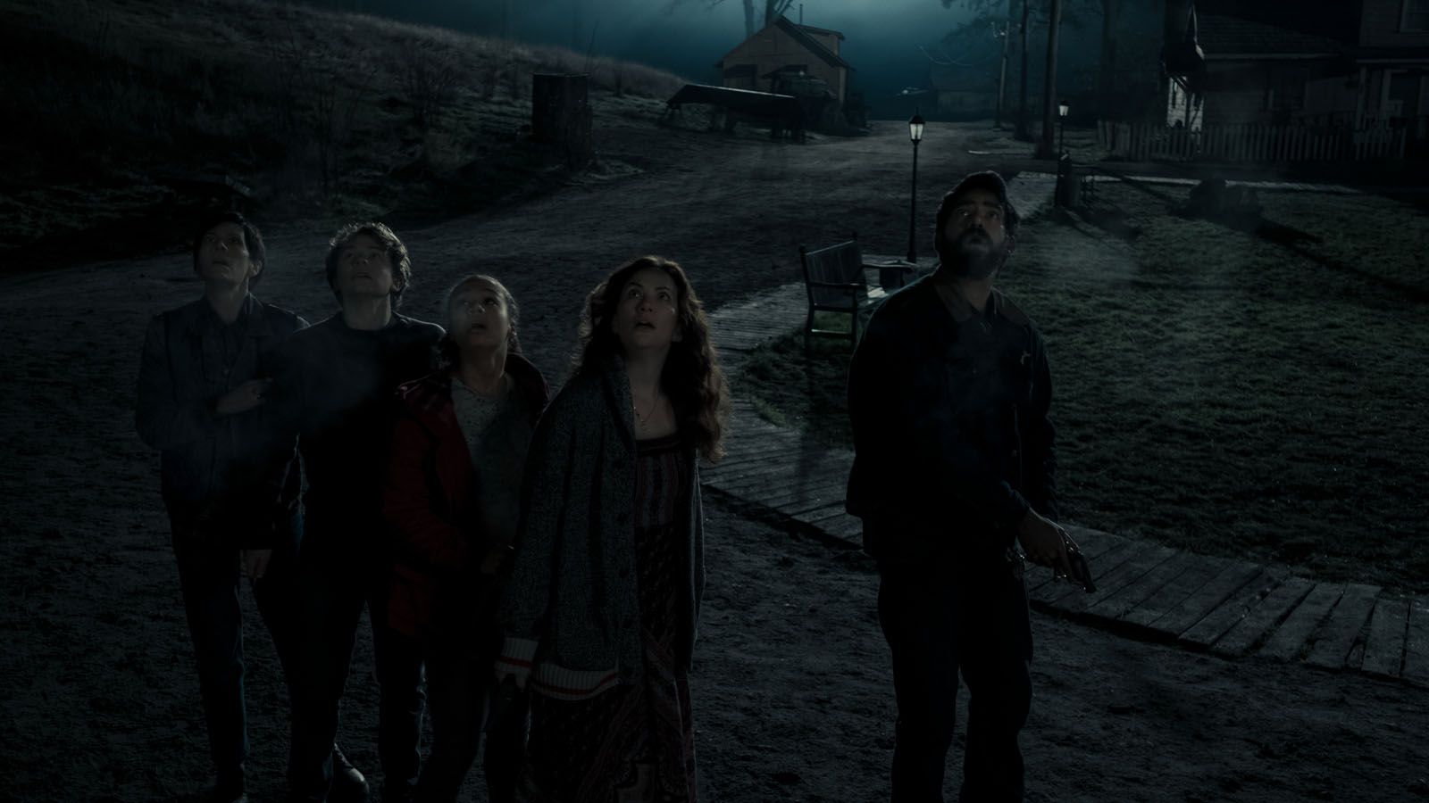 Sermons de minuit Photo Kate Siegel, Igby Rigney, Annarah Cymone, Rahul Kohli, Annabeth Gish