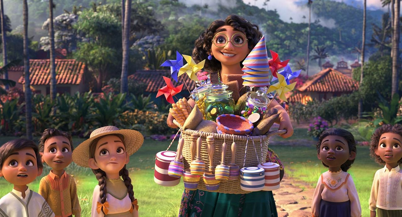 Encanto La Fantastique Famille Madrigal Sortie Encanto, la fantastique famille Madrigal au Cinéma CGR Draguignan Chabran
