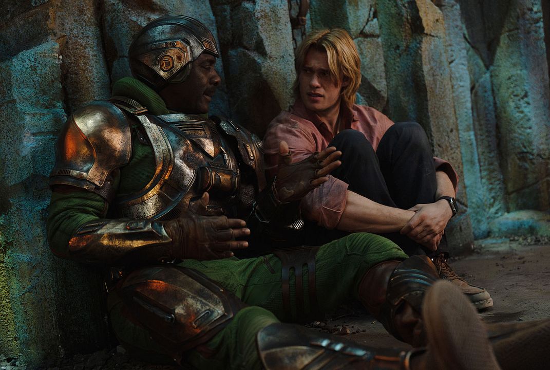 Les Maîtres de l'univers : Photo Nicholas Galitzine, Idris Elba