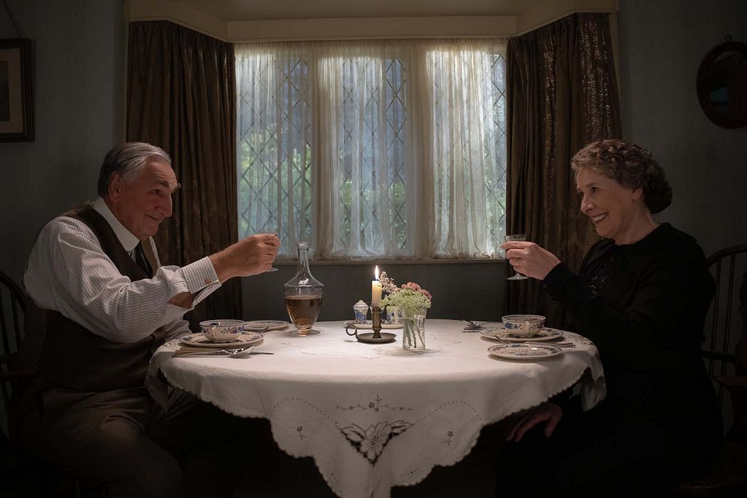 Downton Abbey III : le grand final : Photo Jim Carter, Phyllis Logan