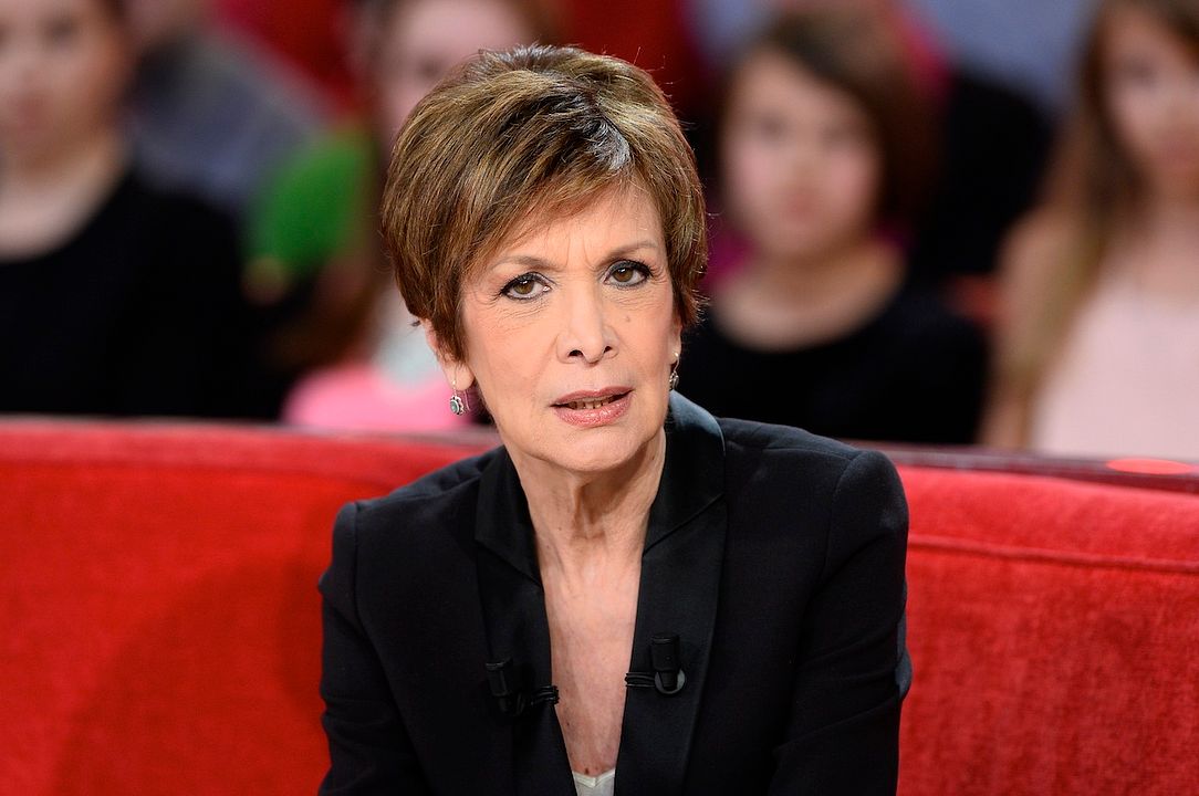 Tu es partie", Catherine Laborde nous a quittés : retour sur son parcours à  la météo de TF1 - TV ACTU by AlloCiné