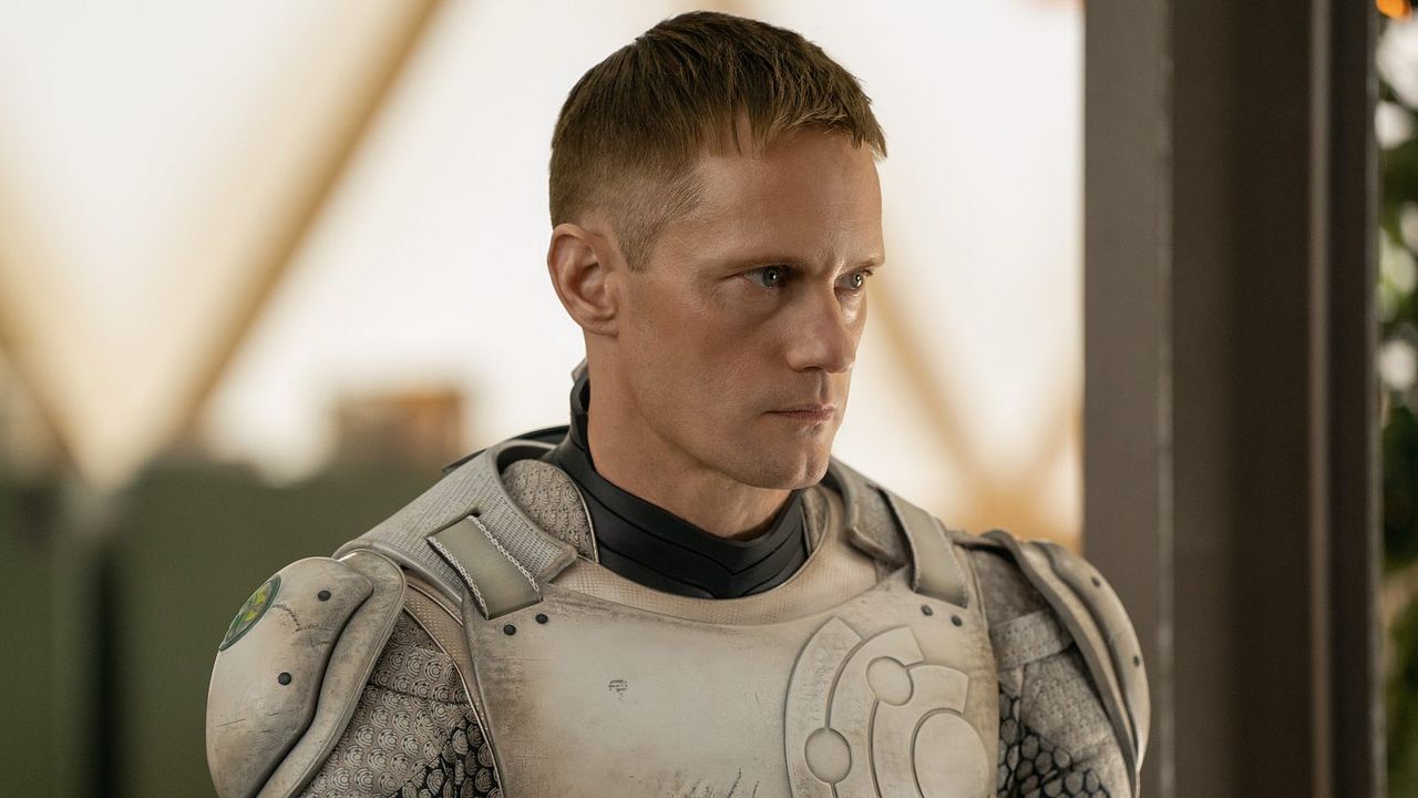 Murderbot : Journal d'un AssaSynth : Photo Alexander Skarsgård