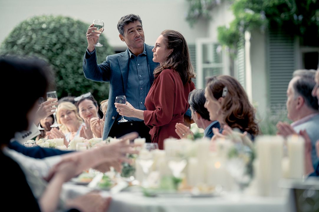 Anniversary : Photo Diane Lane, Kyle Chandler