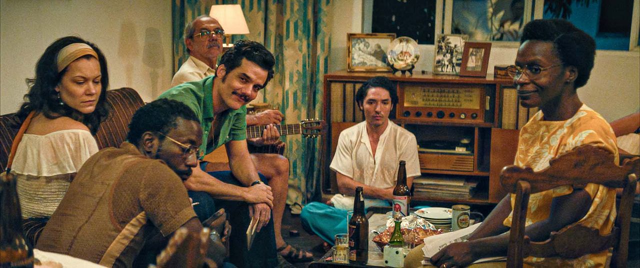 L'Agent secret : Photo Wilson Rabelo, Maria Fernanda Cândido, Gabriel Leone, Carlos Francisco, Isabél Zuaa, Wagner Moura