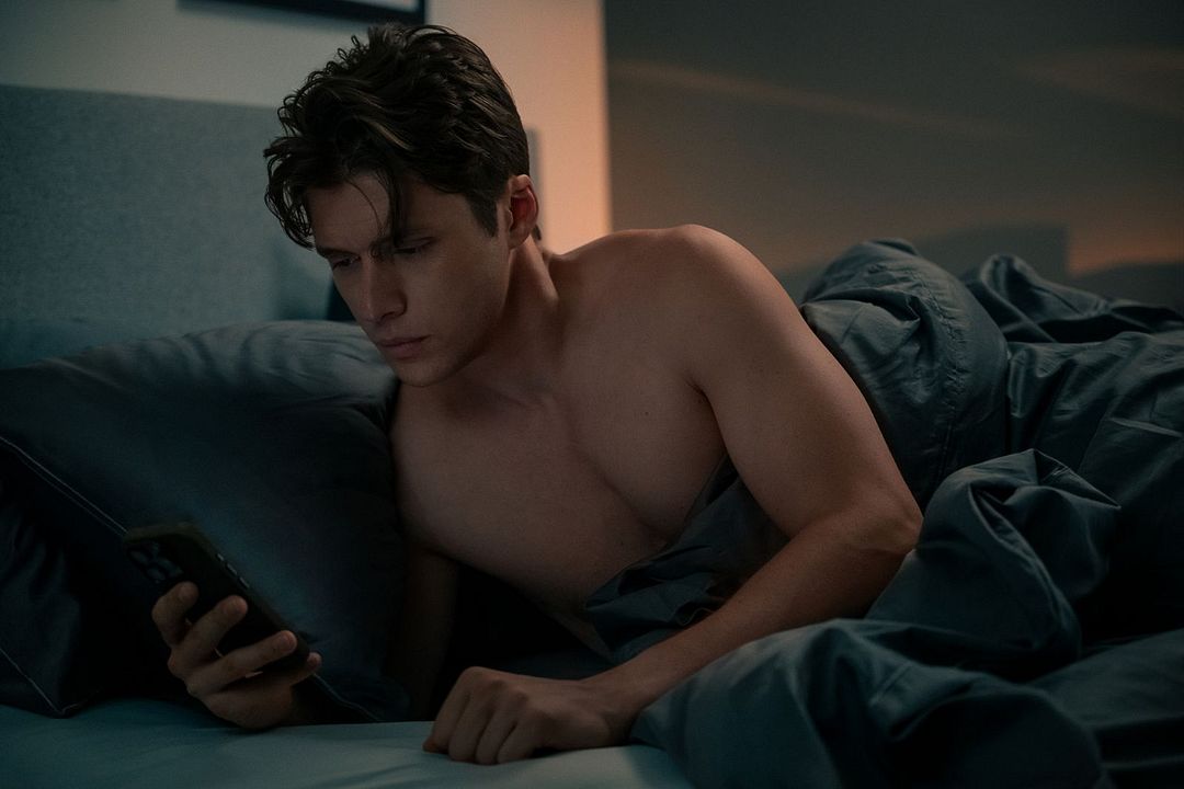 Voicemails For Isabelle : Photo Nick Robinson
