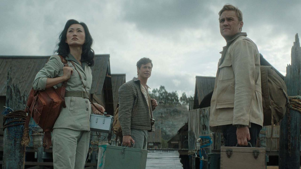 Photo Wyatt Russell, Mari Yamamoto, Anders Holm