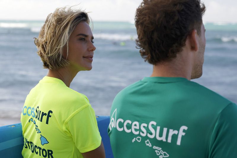 Rescue: HI-Surf : Photo Arielle Kebbel