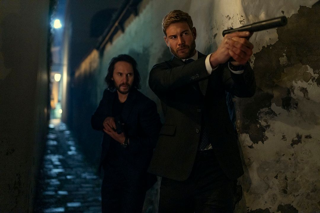 Photo Taylor Kitsch, Tom Hopper