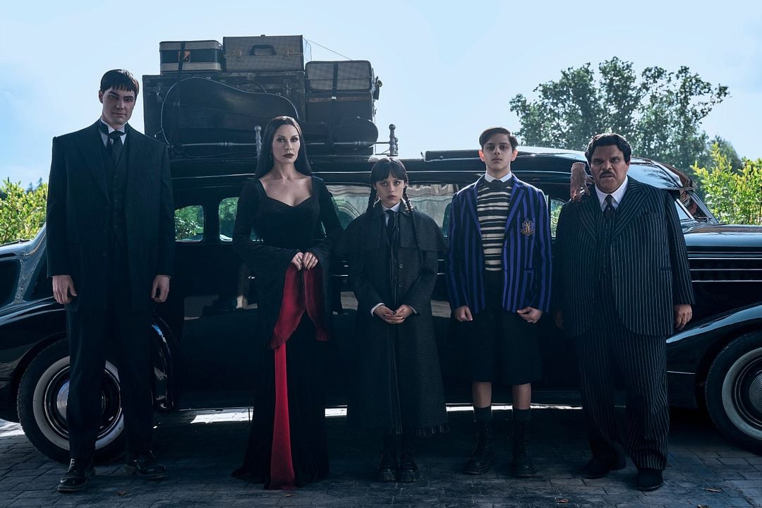 Photo Jenna Ortega, Luis Guzmán, Catherine Zeta-Jones, Joonas Suotamo, Isaac Ordonez