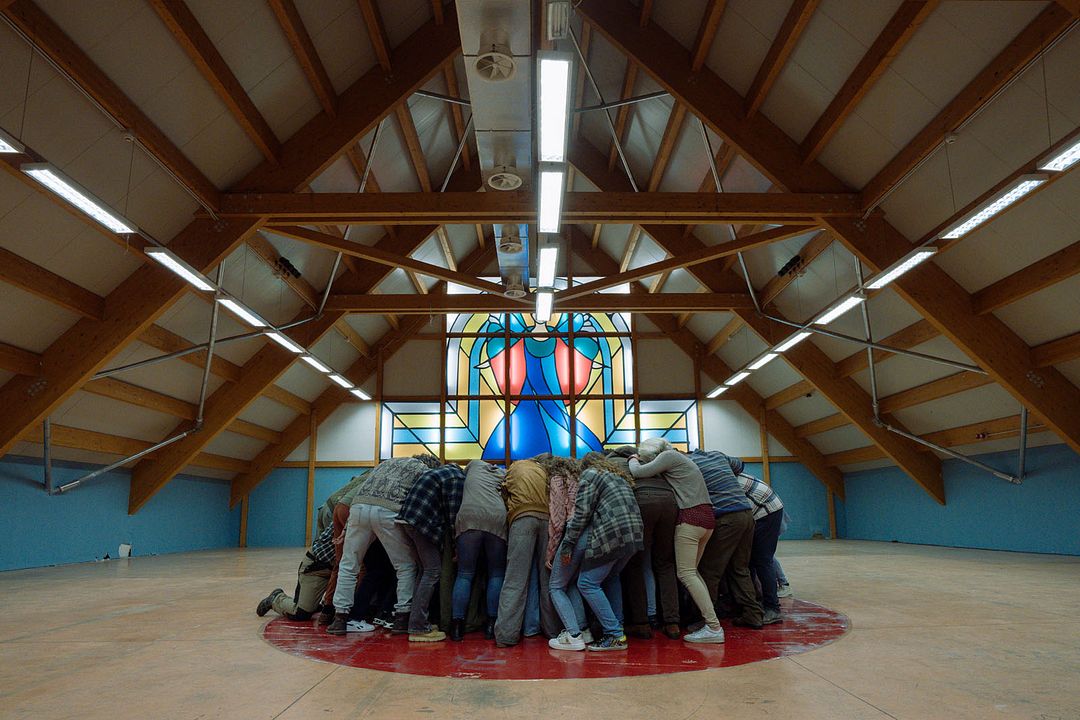 The Holy Boy : Photo