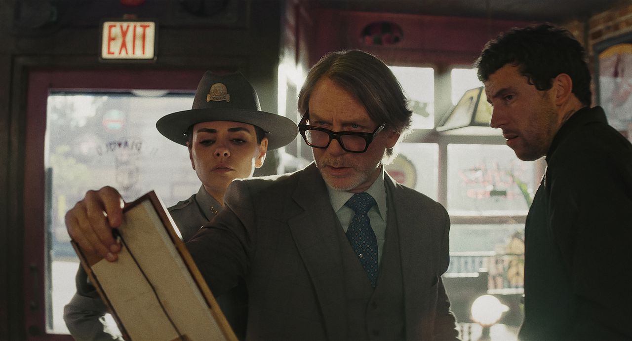 Wake Up Dead Man : Une histoire à couteaux tirés : Photo Josh O'Connor, Daniel Craig, Mila Kunis