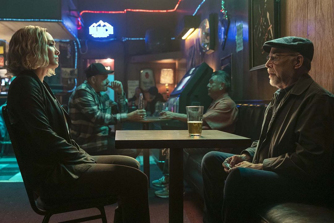 Mr Wolff 2 : Photo Daniella Pineda, J.K. Simmons