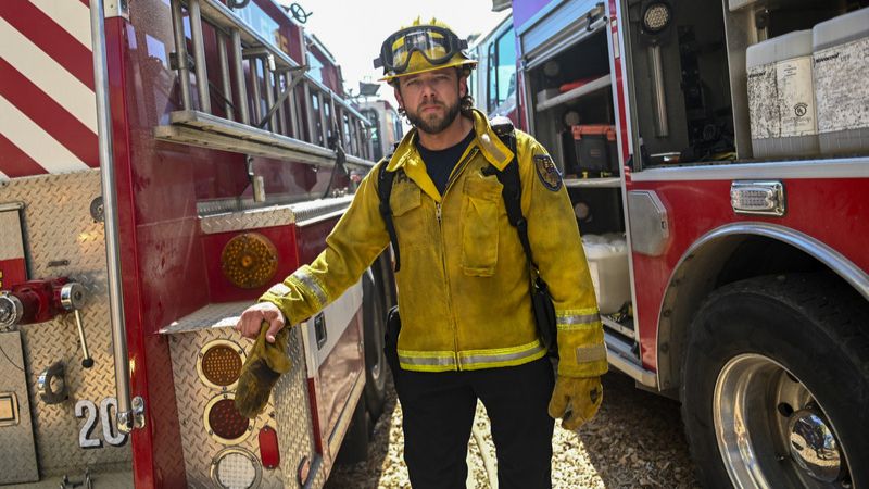 Fire Country : Photo Max Thieriot