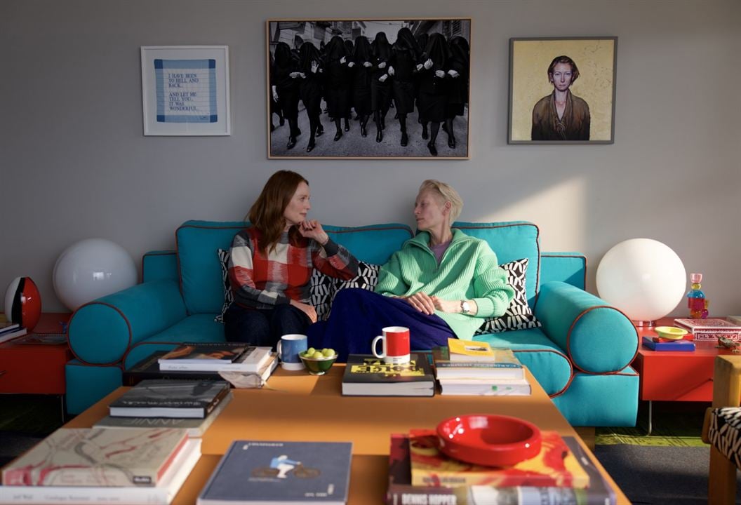 La Chambre d’à côté : Photo Julianne Moore, Tilda Swinton