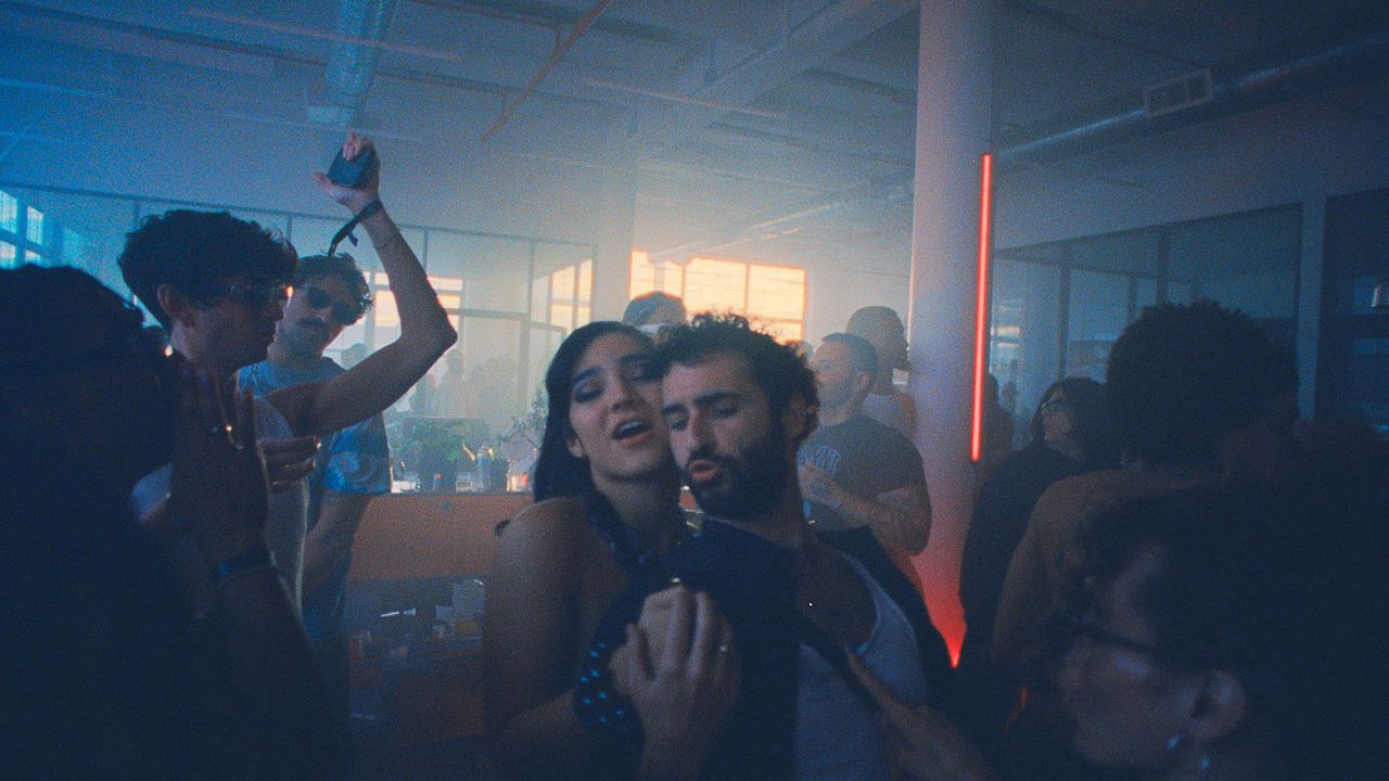 Club Kid : Photo Diego Calva, Miss Benny