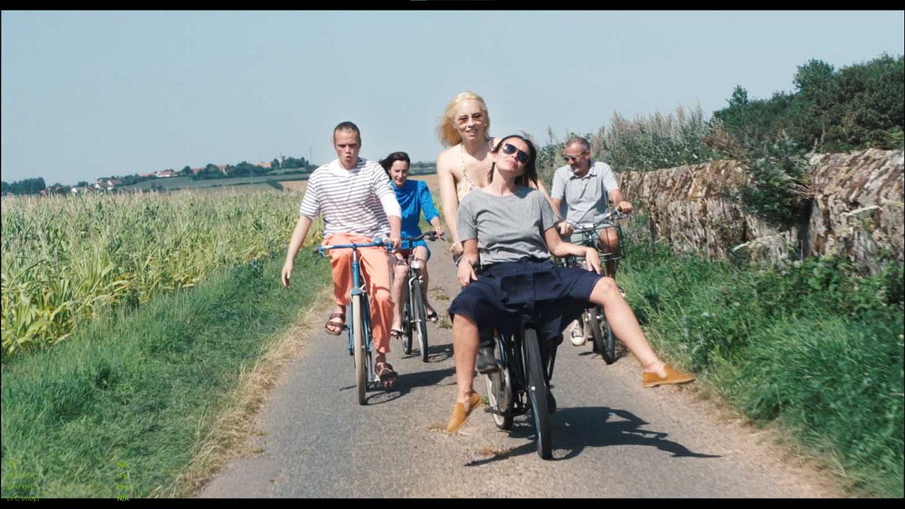 Ma famille chérie : Photo Jeanne Balibar, Isild Le Besco, Axel Granberger, Élodie Bouchez, Sam Spruell
