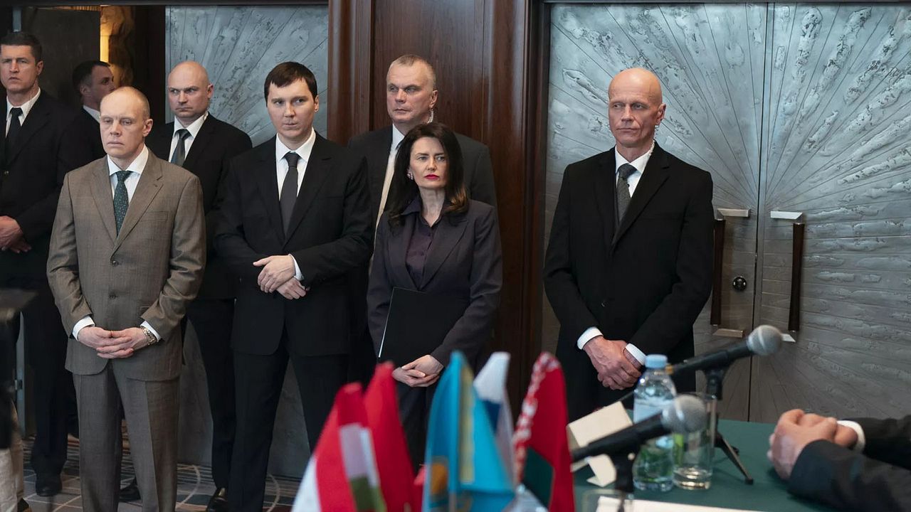 Le Mage du Kremlin : Photo Paul Dano