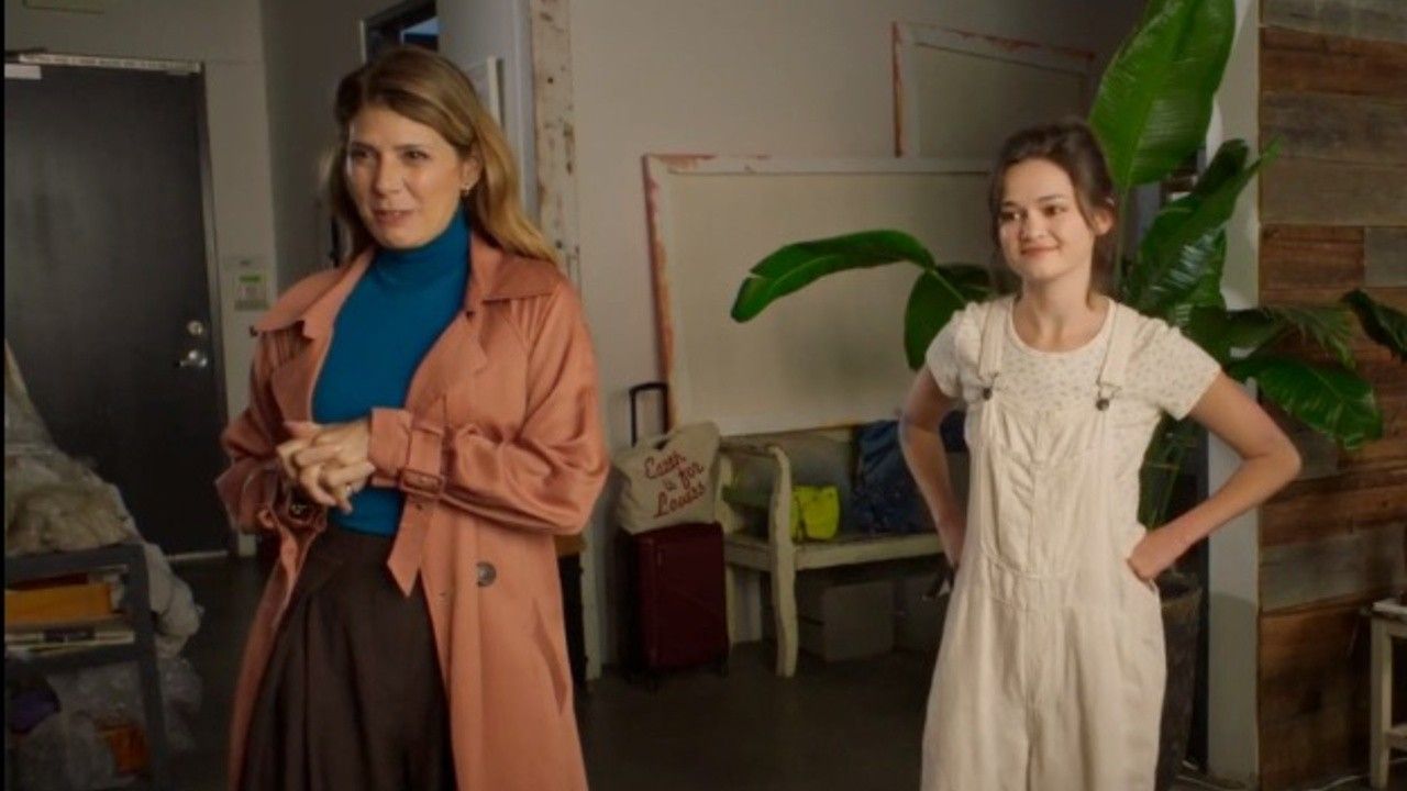 You’re Dating A Narcissist! : Photo Marisa Tomei, Ciara Bravo