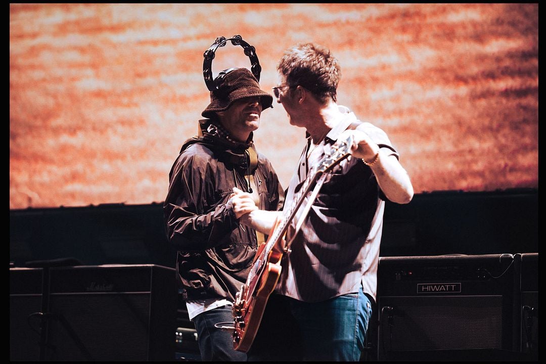 Oasis: Don't Look Back In Anger : Photo