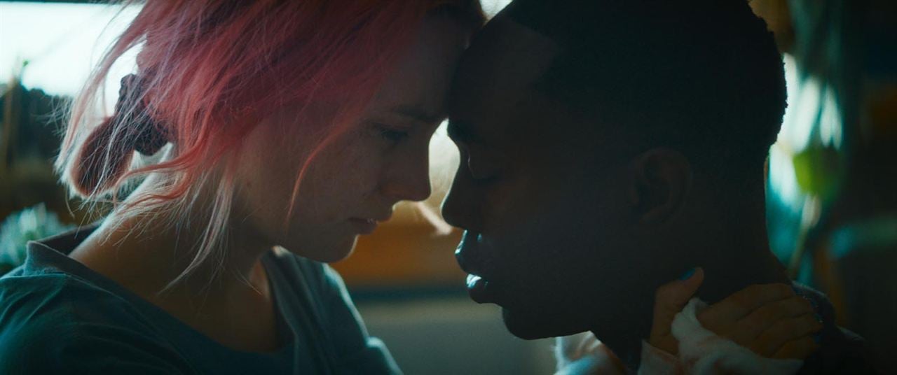 The Outrun : Photo Saoirse Ronan, Paapa Essiedu