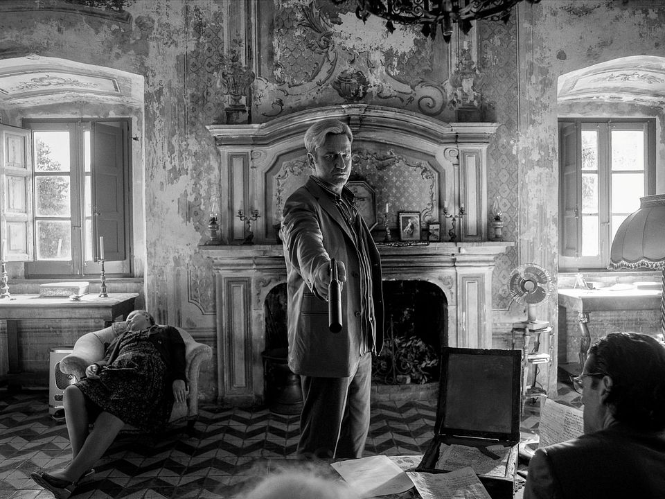 In The Hand Of Dante : Photo Gerard Butler