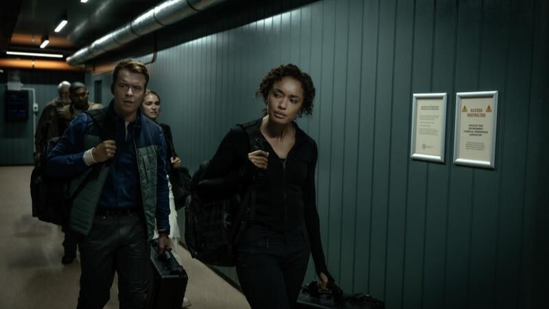 NCIS: Sydney : Photo Olivia Swann, Todd Lasance