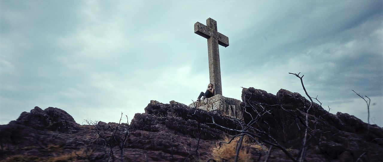 Que Ton Règne Vienne - Une histoire du satanisme en France : Photo