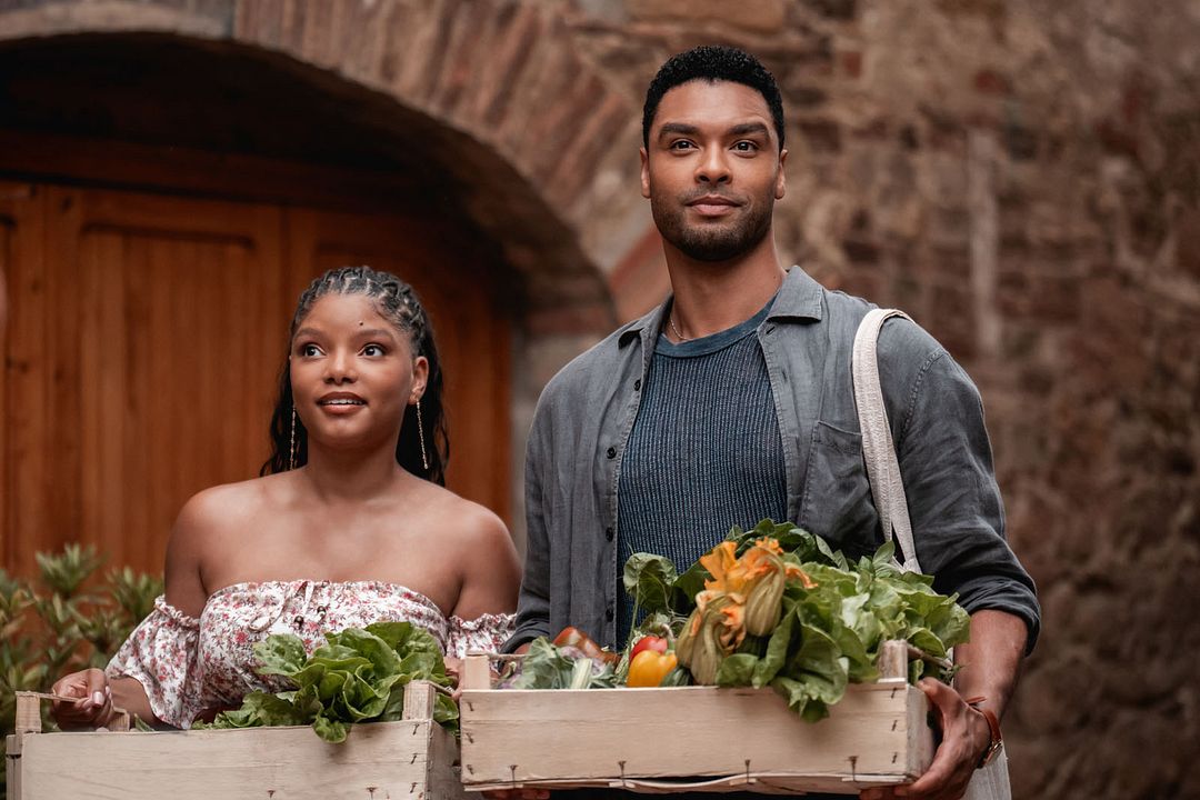 Toi, moi et la Toscane : Photo Halle Bailey, Regé-Jean Page