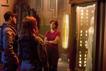 Photo Rainbow Sun Francks, Torri Higginson, Rachel Luttrell