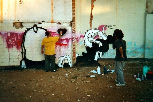 Next : a primer on urban painting : Photo