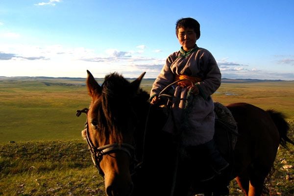 Mongolian ping pong : Photo Ning Hao