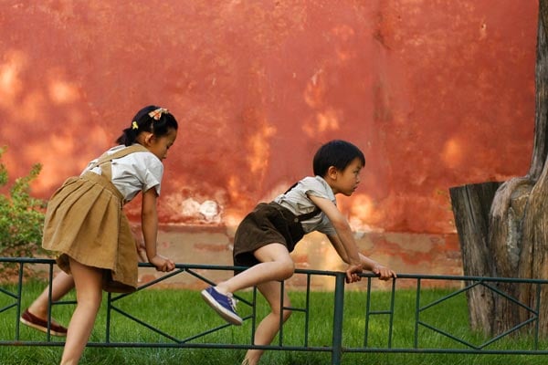 Les Petites fleurs rouges : Photo Zhang Yuan