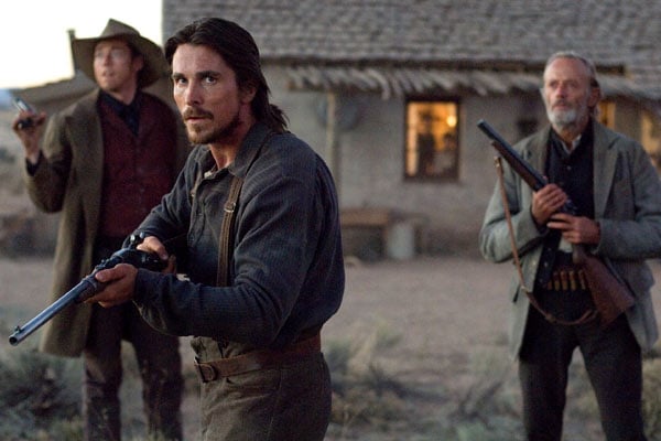 3h10 pour Yuma : Photo Christian Bale, Peter Fonda