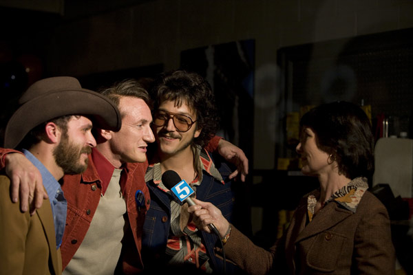 Harvey Milk : Photo Diego Luna, Gus Van Sant, Sean Penn