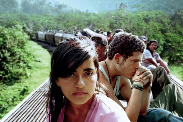 Sin Nombre : Photo Paulina Gaitán, Edgar Flores