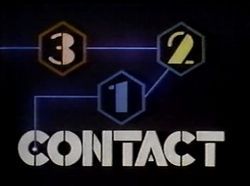 3, 2, 1 Contact : Affiche